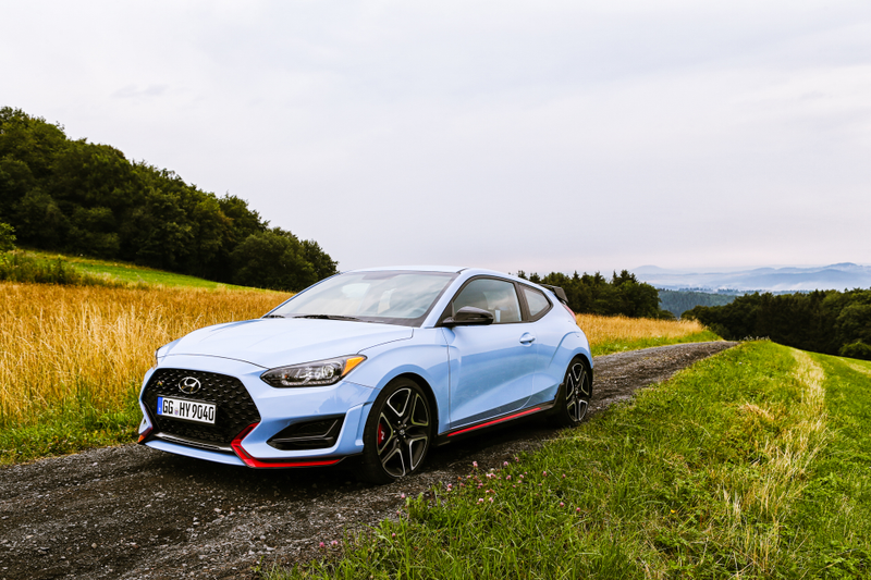 Illustration for article titled The 2019 Hyundai Veloster N Actually Kicks Ass